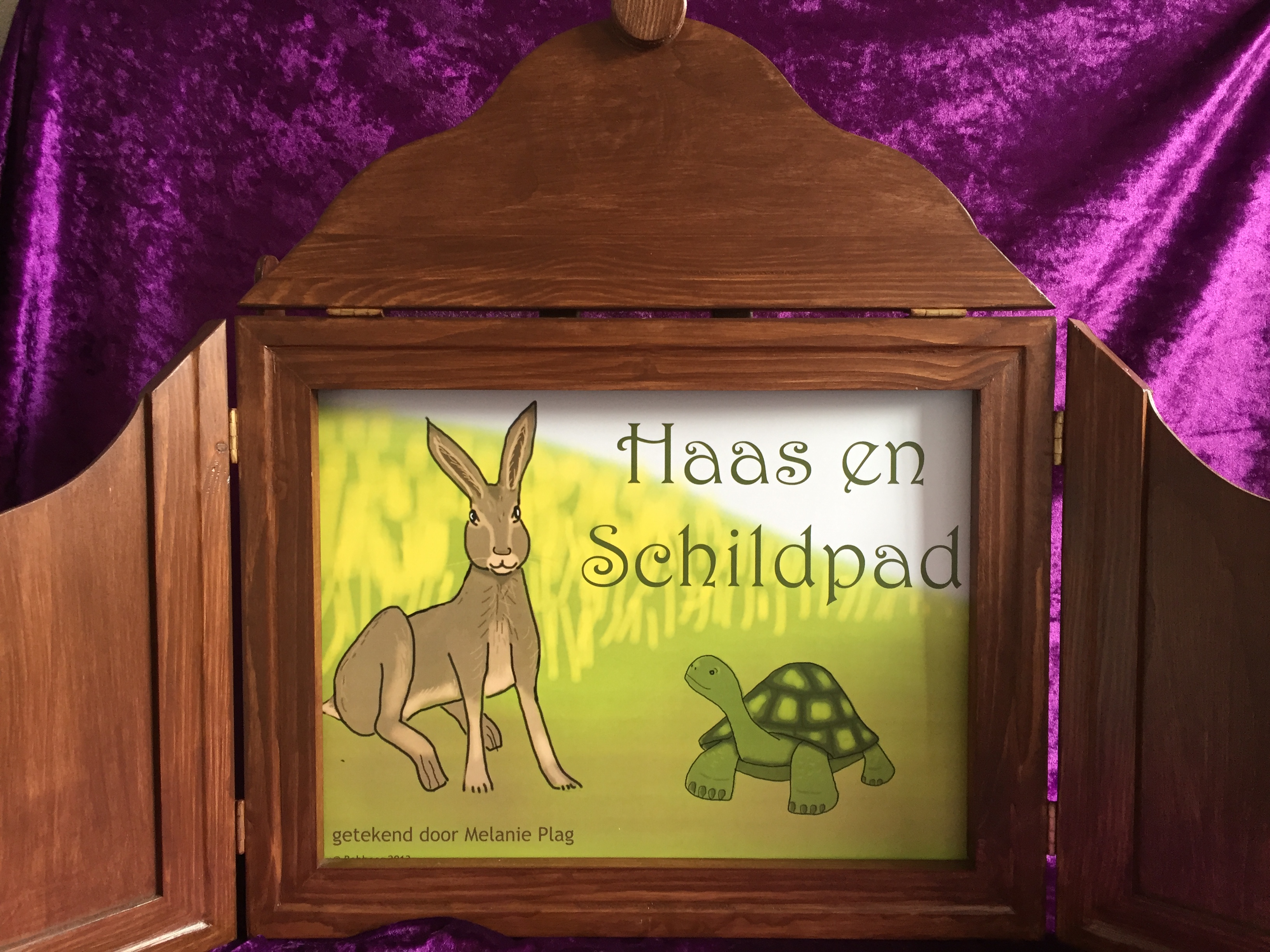 Vertelkastje met titelplaat van Haas en Schildpad